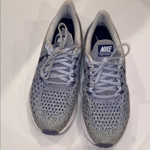 Nike Women’s Zoom Pegasus 35